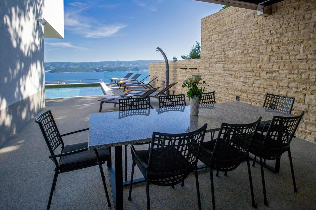 Villa Dispet With Heated Pool, Jacuzzi, Sauna And Cinema Celina Luaran gambar