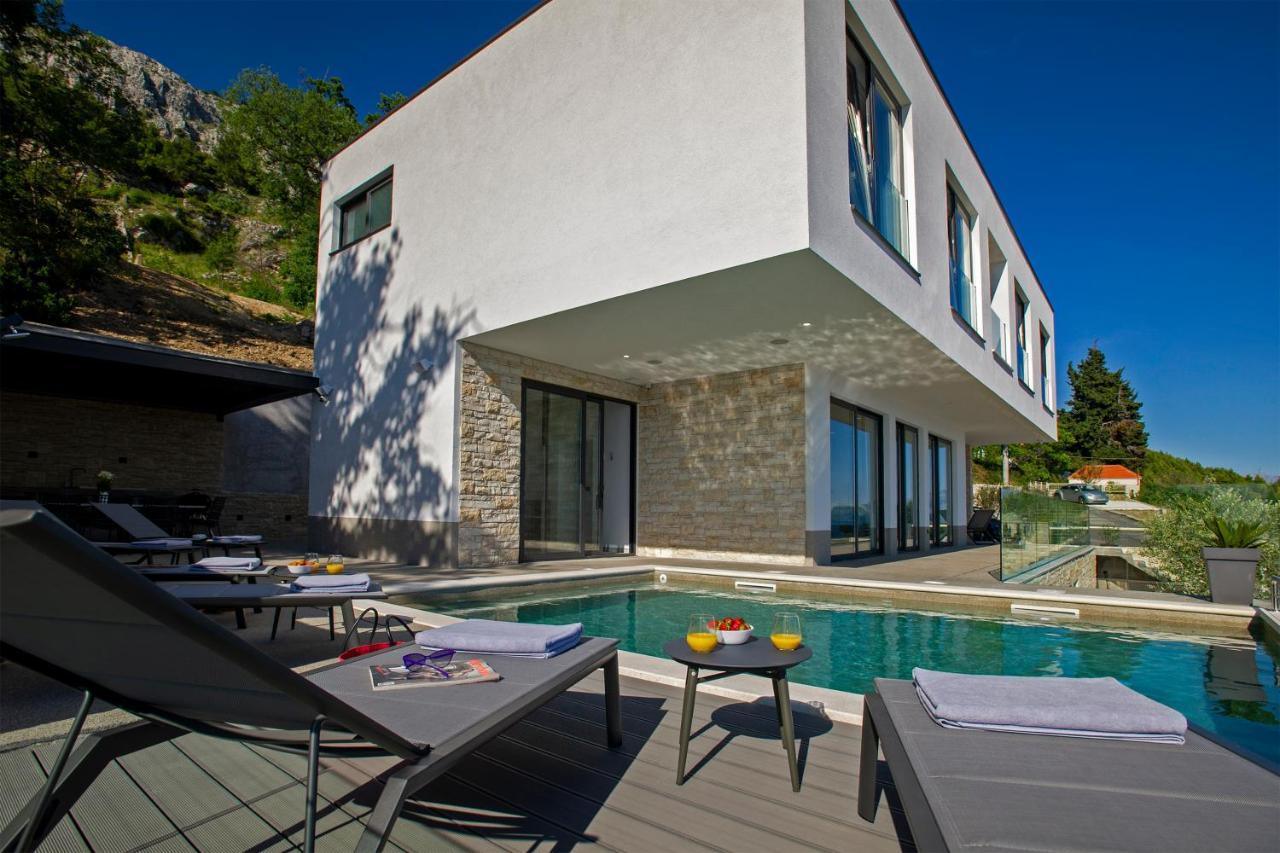 Villa Dispet With Heated Pool, Jacuzzi, Sauna And Cinema Celina Luaran gambar
